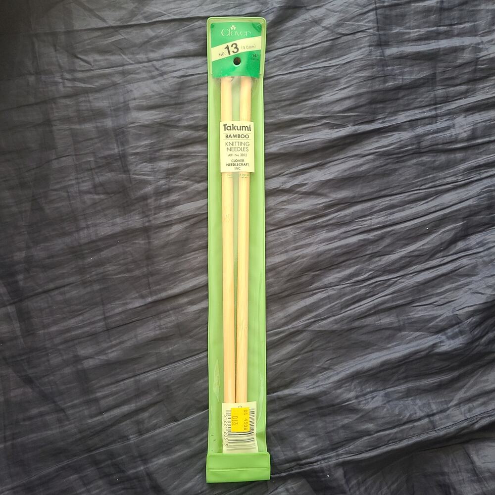 Clover No.8 (5.0mm) Takumi Bamboo Knitting Needles, 12.5" long no.3012